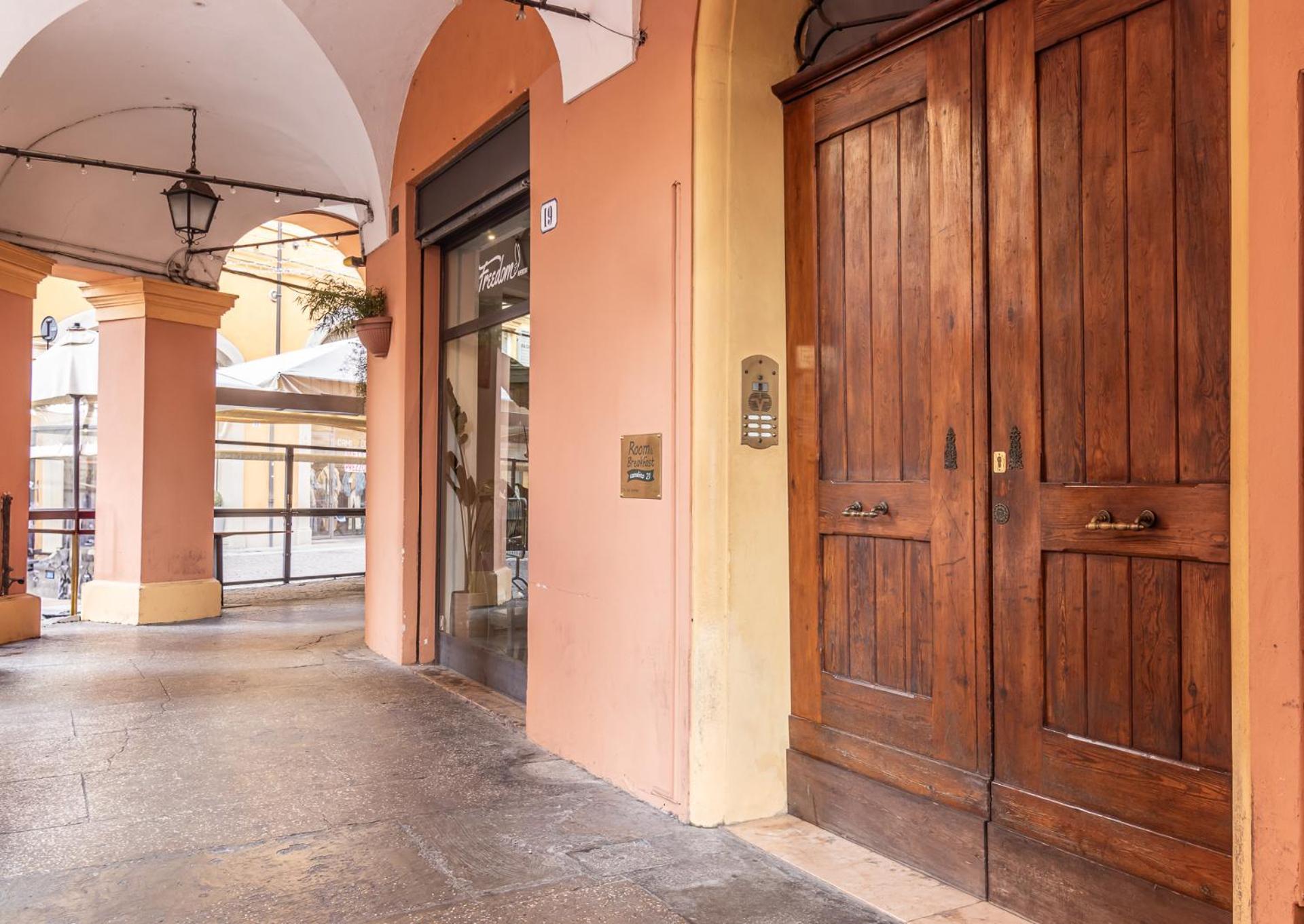 Room & Breakfast Canalino 21 Modena Zewnętrze zdjęcie
